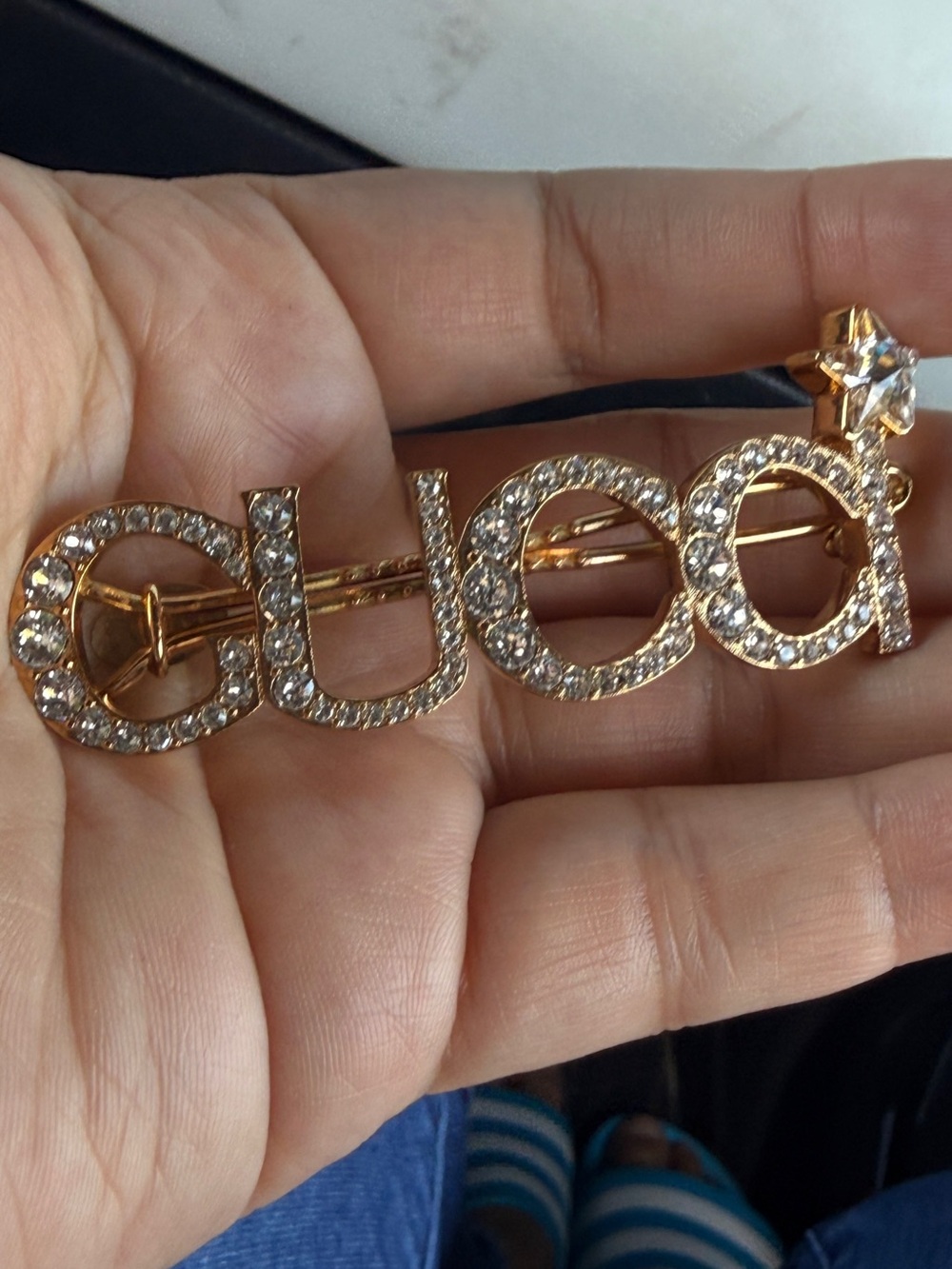 'Gucci' hair clip  - Gold Crystal